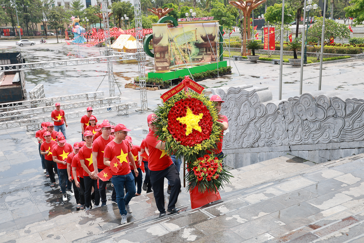 RMG - Giải phóng đất nước